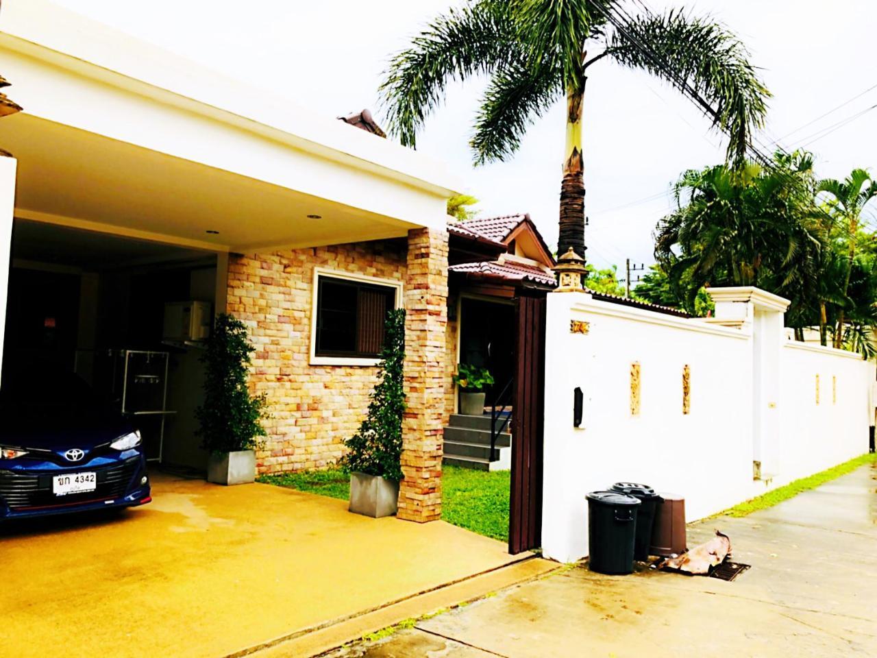 Thai Family Rawai Swimming Pool Villa Hotel Exterior photo